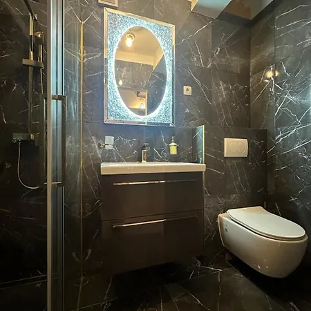 Tony 55m2 奥帕提亚